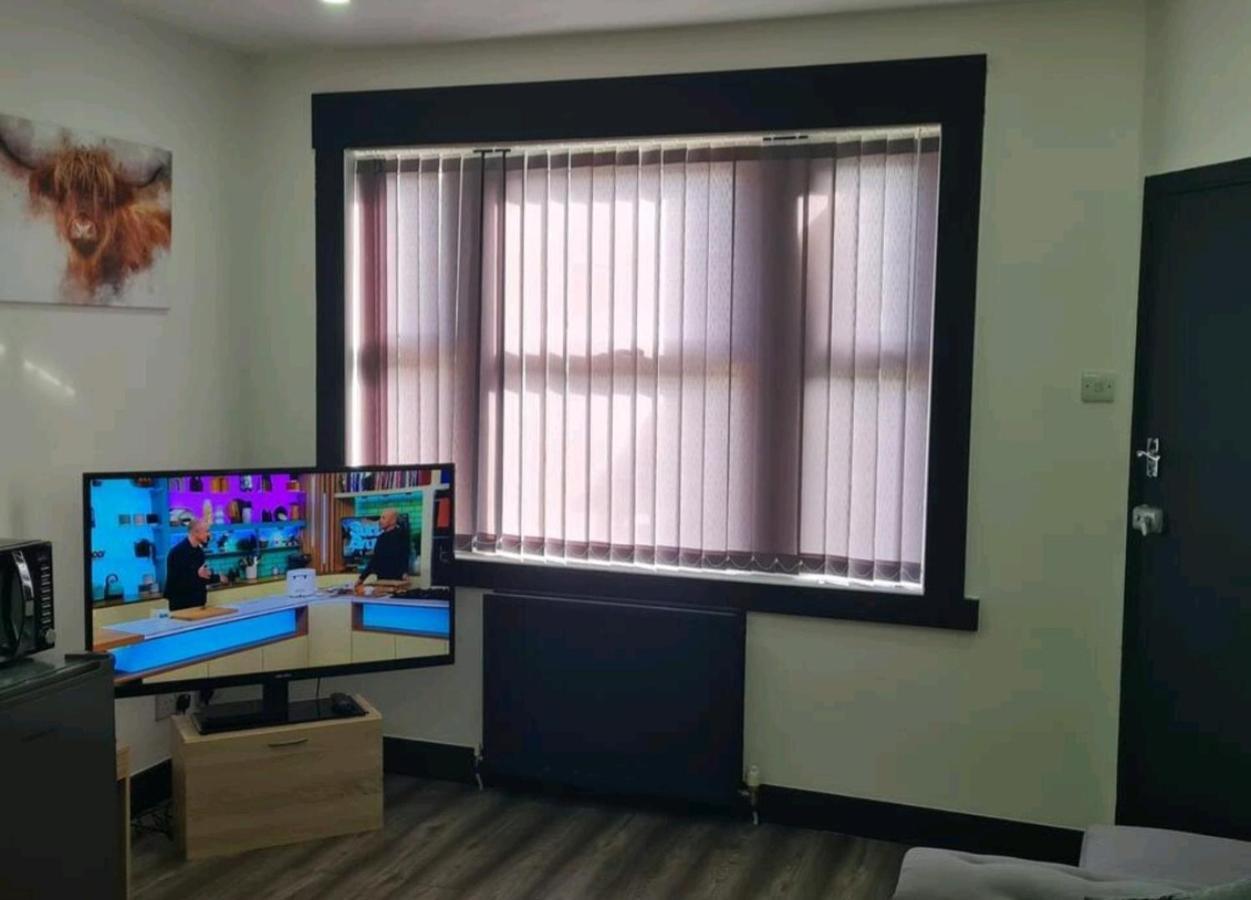 Charming 1-Bed Apartment In Peebles Kültér fotó